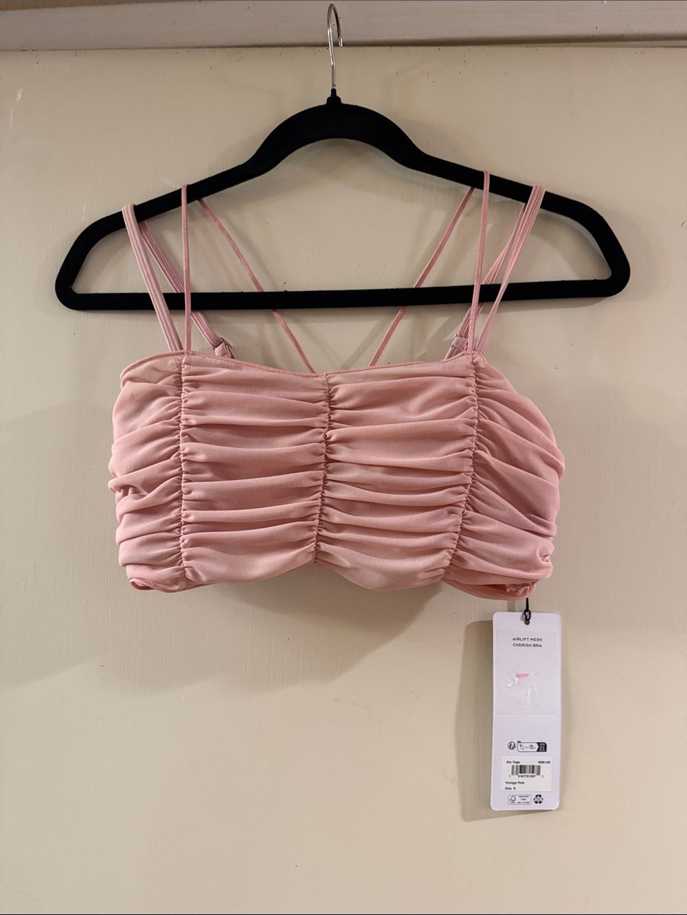 ALO Yoga Airlift Mesh Cherish Bra in Vintage Pink